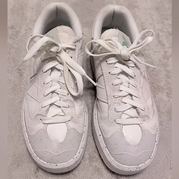 New Balance CT302 Sneakers | Sea Salt/Avocado | Size 6.5