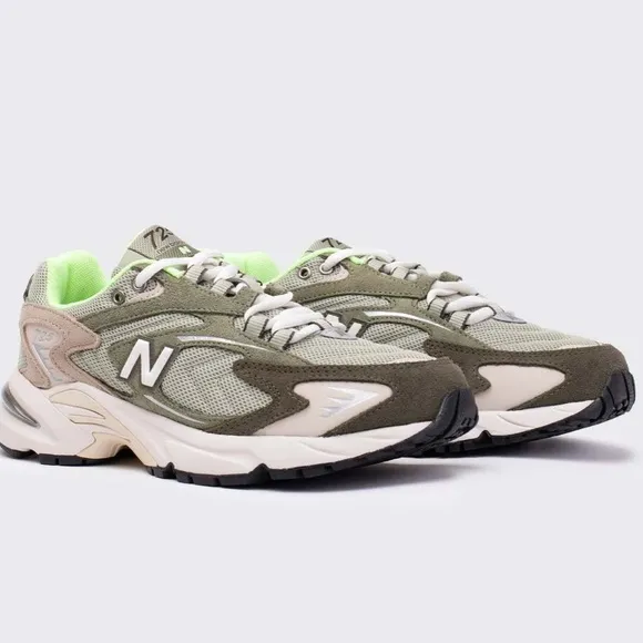 New Balance Heritage 725v1 Sneakers