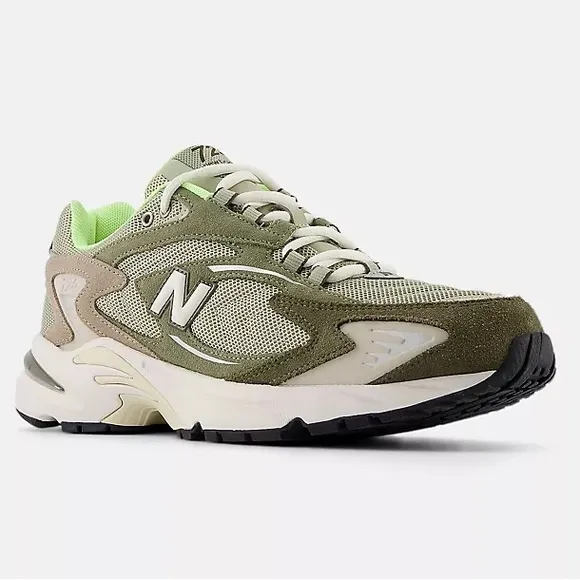 New Balance Heritage 725v1 Sneakers