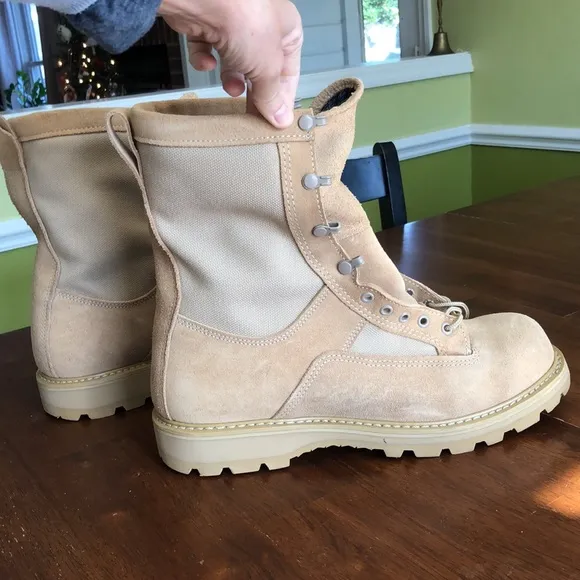 NEW! BATES GORE-TEX army combat boots!