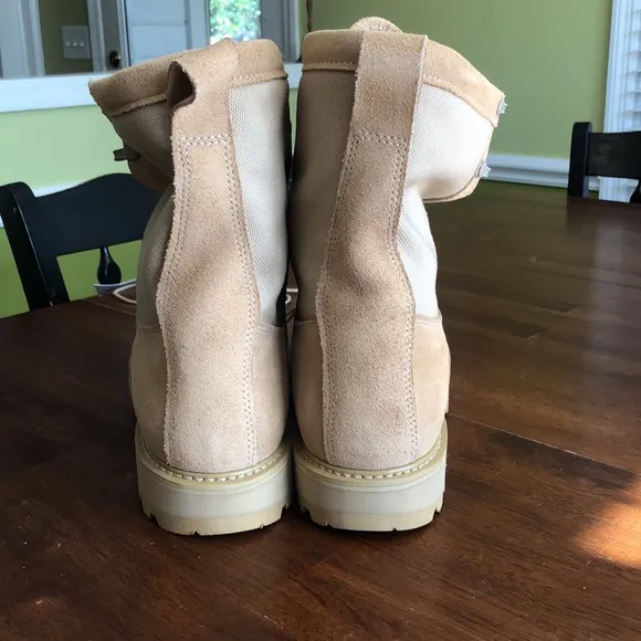 NEW! BATES GORE-TEX army combat boots!