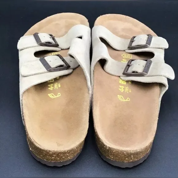 NEW Birkenstock Tan Open Toe Slip-On Slide Sandals Men Size 11. 44 . 285
