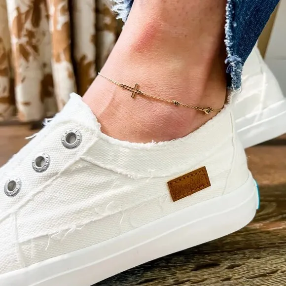 NEW  Blowfish Super Match Laceless Platfor White Color Washed Canvas   252