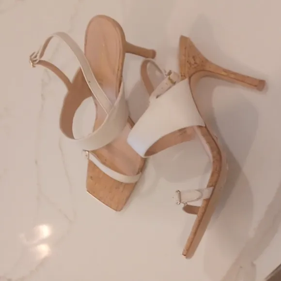 NEW Coach KIT Cream Color  Leather Cork High Heel Sandals SZ 10