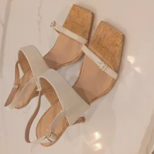 NEW Coach KIT Cream Color  Leather Cork High Heel Sandals SZ 10