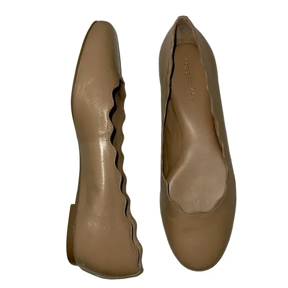 NEW Copper Key Lovely Leather Scalloped Flats in Dark Sierra Tan Size 8.5