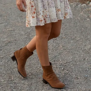 New! Dolce Vita Layton Leather Suede Western Boots