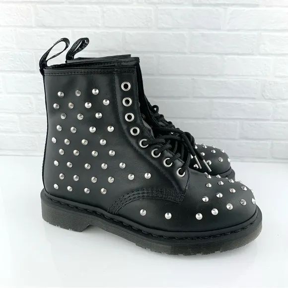 NEW Dr. Martens 1460 Stud Wanama Combat Boots Black/Silver Size 7 UK 5