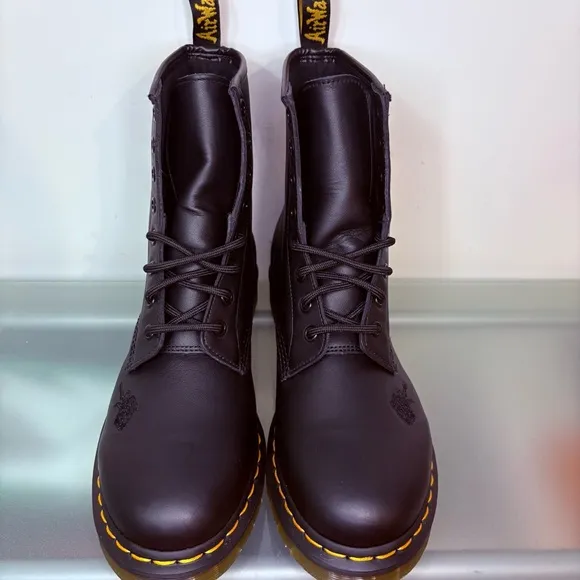 New Dr Martens Vonda Mono Boot 1460 Embroidered Flowers Combat Boots US Size 10