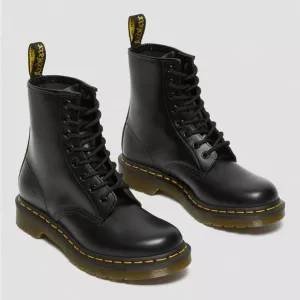 NEW Dr. Martens Zavala 1460 Women's Leather Lace Up Boots Black Combat Boots 7