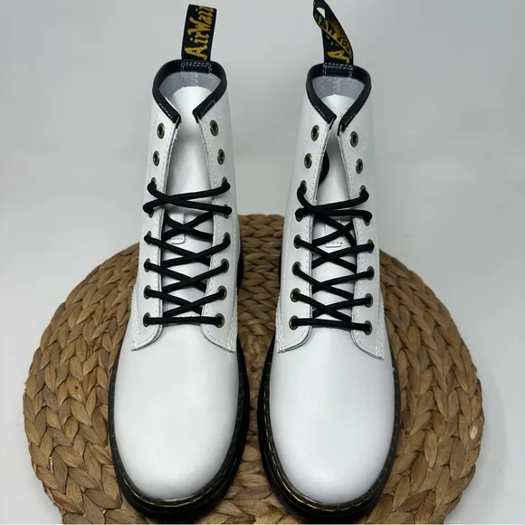 New DR MARTENS Zavala Combat Boots White Black Size 9 Women's