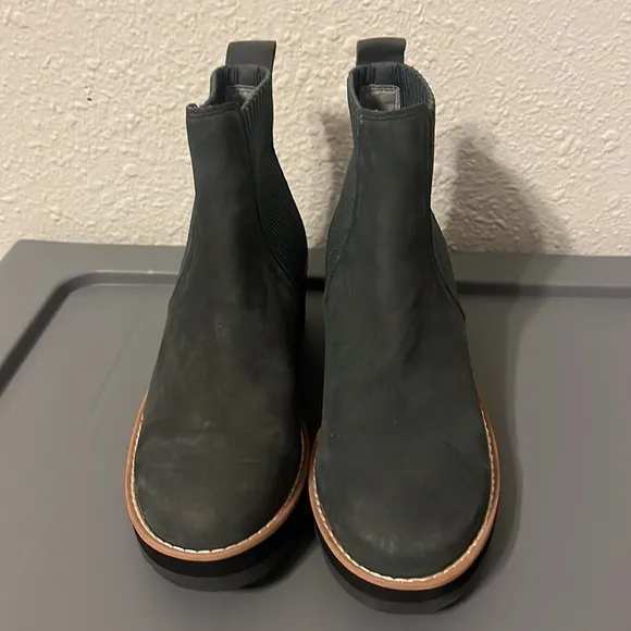 New Eileen Fisher Slate Suede Leather Lilou Wedge Chelsea Boots Size 5.5