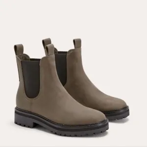 New Everlane The Lug Chelsea Boot Vintage Fossil Brown