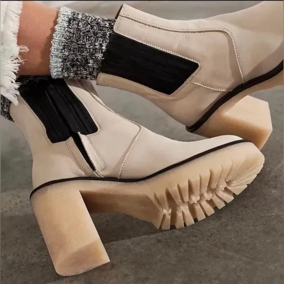 NEW Free People James Chelsea Bone Boots Leather Cushioned 37.5, 38.5, 39