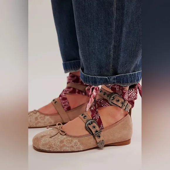 NEW Free People x Jeffrey Campbell x Understated Leather Ballet Flats US 10