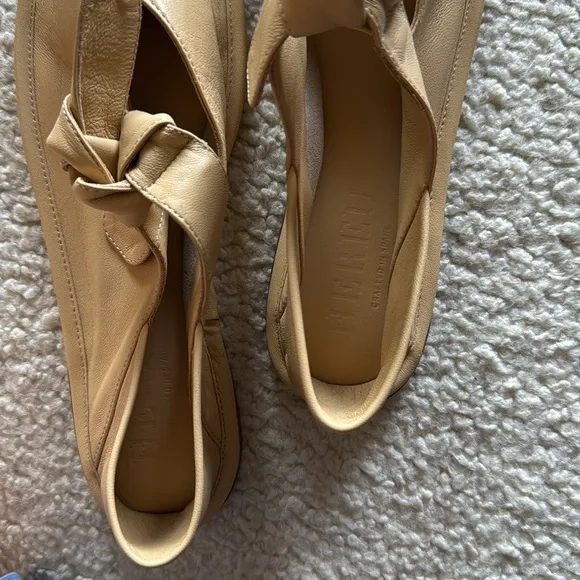 NEW / HEREU LLASADA / Front Knot Square Toe Flats / Ballet Flats / 38