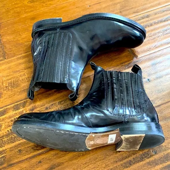 NEW Hudson Chelsea Boots!