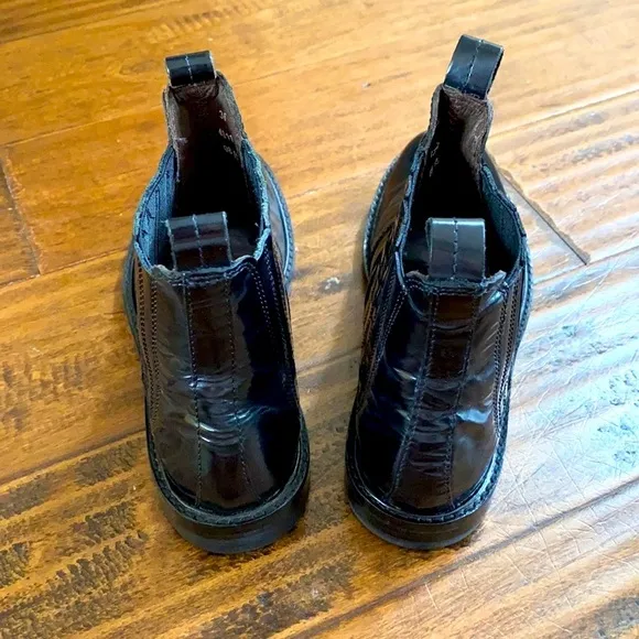 NEW Hudson Chelsea Boots!