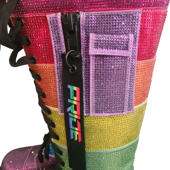 New In Box CLUBEXX Rainbow Striped Rhinestone Combat Boots Size 8M Pride Tag