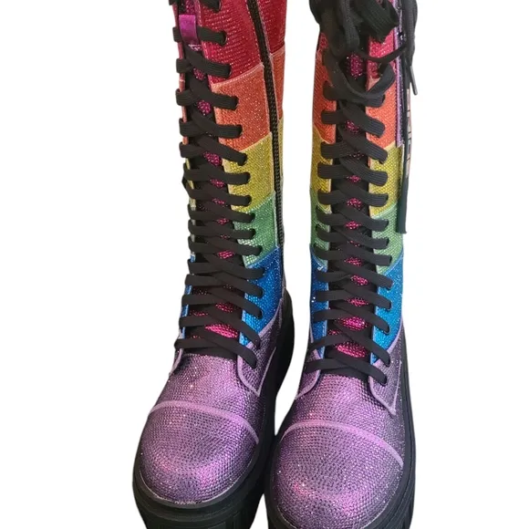 New In Box CLUBEXX Rainbow Striped Rhinestone Combat Boots Size 8M Pride Tag
