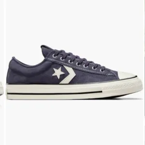 New In Box Converse Star Player 76 Suede Sneakers Low Top Men's size 10