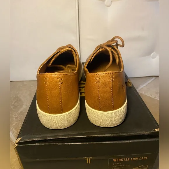 New in Box Frye Women’s Webster Low Lace Genuine Leather Sneakers Rare