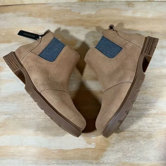 New in Box Sorel Emelie III Chelsea Waterproof Boots Women’s Size 7