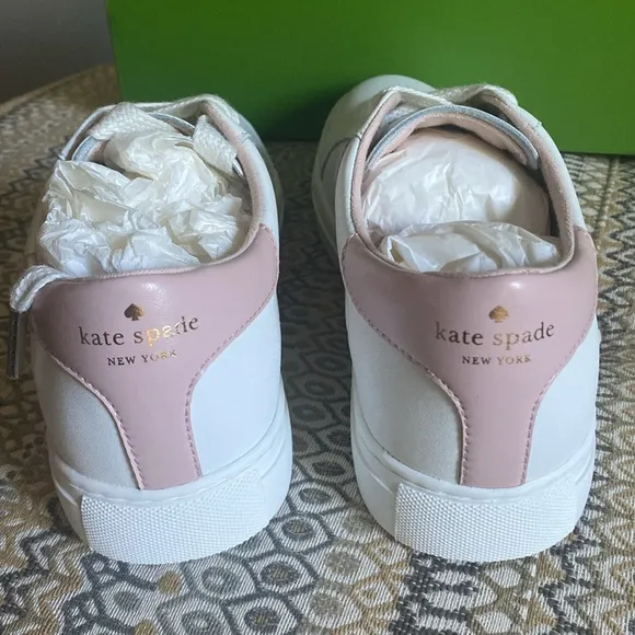 NEW Kate Spade Iggy Low Top Sneakers in Optic White and Rose Smoke Sz 8
