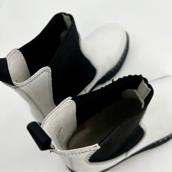 New Marc Fisher Patrick Ankle Boots Bootie Chelsea White Rubber Sole Moto 6.5 M