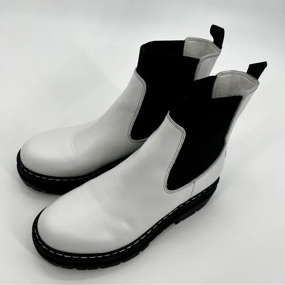 New Marc Fisher Patrick Ankle Boots Bootie Chelsea White Rubber Sole Moto 6.5 M
