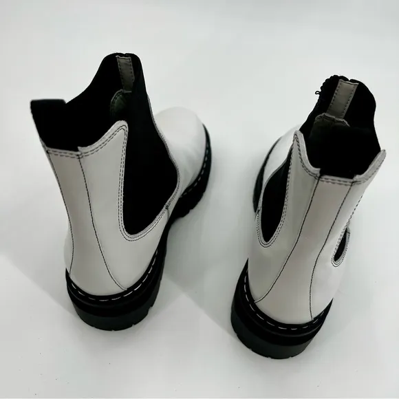 New Marc Fisher Patrick Ankle Boots Bootie Chelsea White Rubber Sole Moto 6.5 M