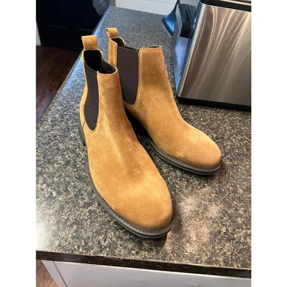 New Mens Vince Camuto Chelsea Huntsley Booties