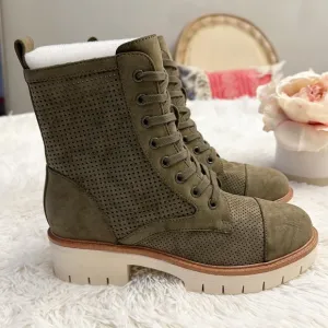 NEW MIA Havenn Combat Lace up ankle boots Olive green women size 8.5