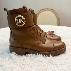 NEW Michael KORS Tatum Logo Combat brown lace up boots women size 6