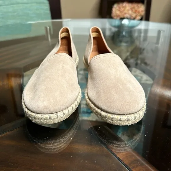 New NEVER WORN! CARMENA Miz Mooz size 40=9.-9.5