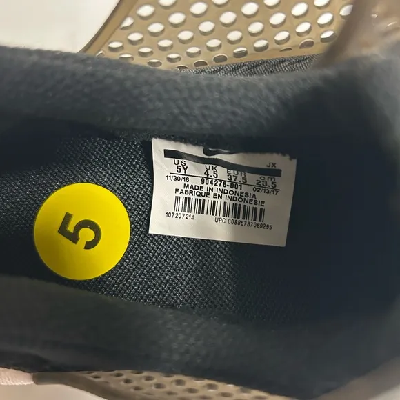 New Nike Youth Sock Sneakers