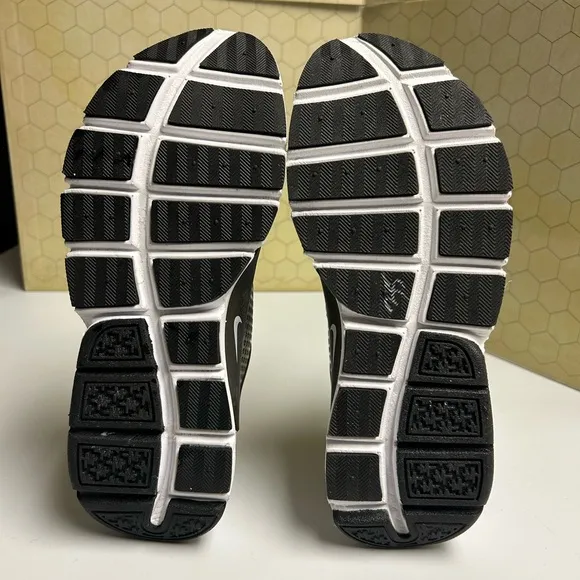 New Nike Youth Sock Sneakers