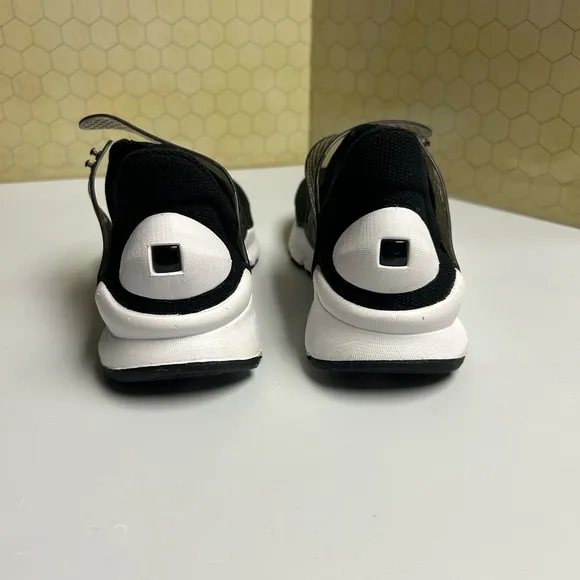 New Nike Youth Sock Sneakers