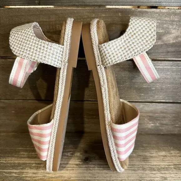 New NWOB Little Kids Mia Esmee Peach/Off White‎ Sandal Sandals Size 13 C