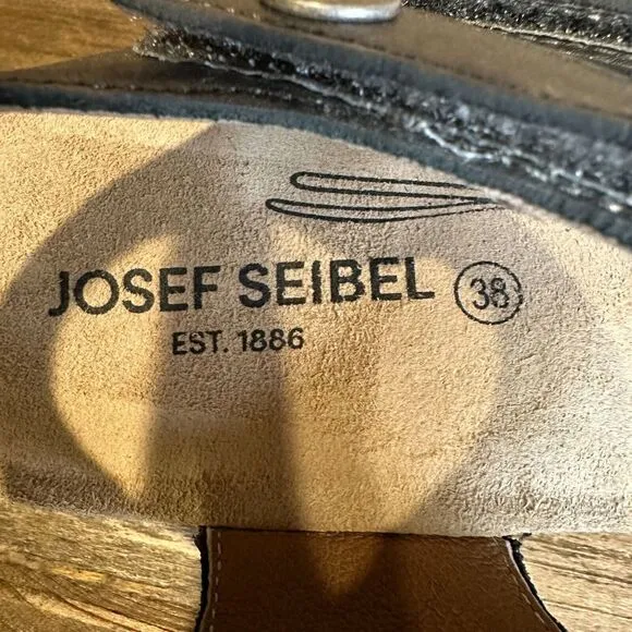 New NWOB Womens Josef Seibel Tonga 25 Leather Strappy‎ Sandals Size EU 38 US 7 M