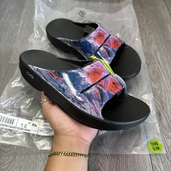 NEW Oofos OOAHH Limited Edition Canyon Sunlight Women 8 Slip On Sandals Comfort