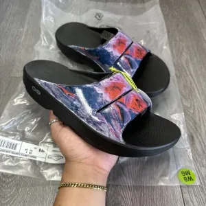 NEW Oofos OOAHH Limited Edition Canyon Sunlight Women 8 Slip On Sandals Comfort