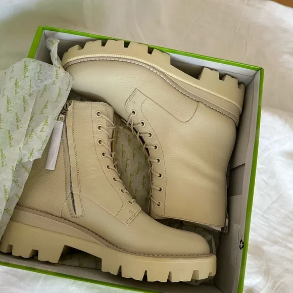 NEW Sam Edelman Leather Ivory lace up lug platform boots Size 8.5
