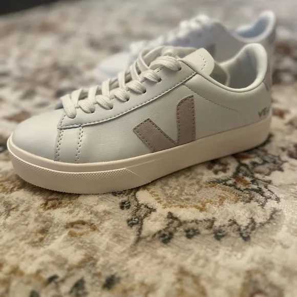 New SeasonVEJACampo low-top lace-up sneakers size 38