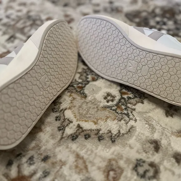 New SeasonVEJACampo low-top lace-up sneakers size 38