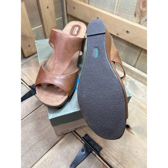 NEW Softwalk Brown Tan Slip On Wedge Sandals Womens 12M Jermaine