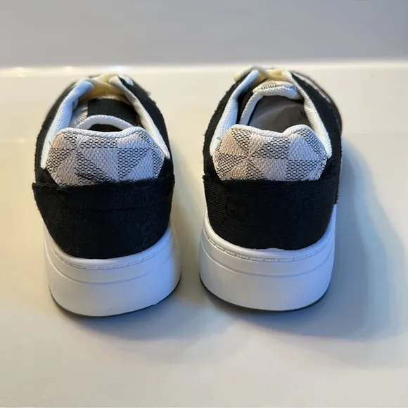 New stylish platform heel geometric design sneakers. 7