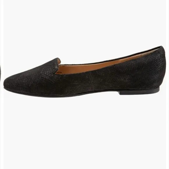 New Trotters Women's Harlowe Flats black 7 W wide