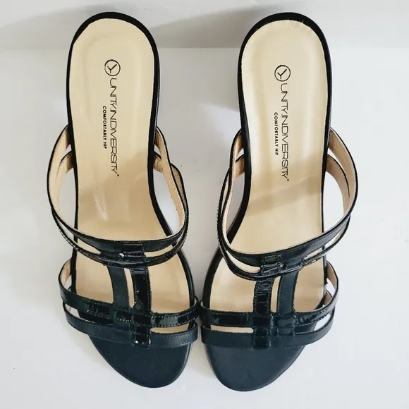 NEW Unity In Diversity Black Leather Heeled Slip-on  Sandals Size 9