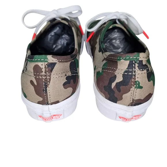 New Vans Authentic Camo Olive/White Sneakers Sneakers Mens 6.5, Womens 8